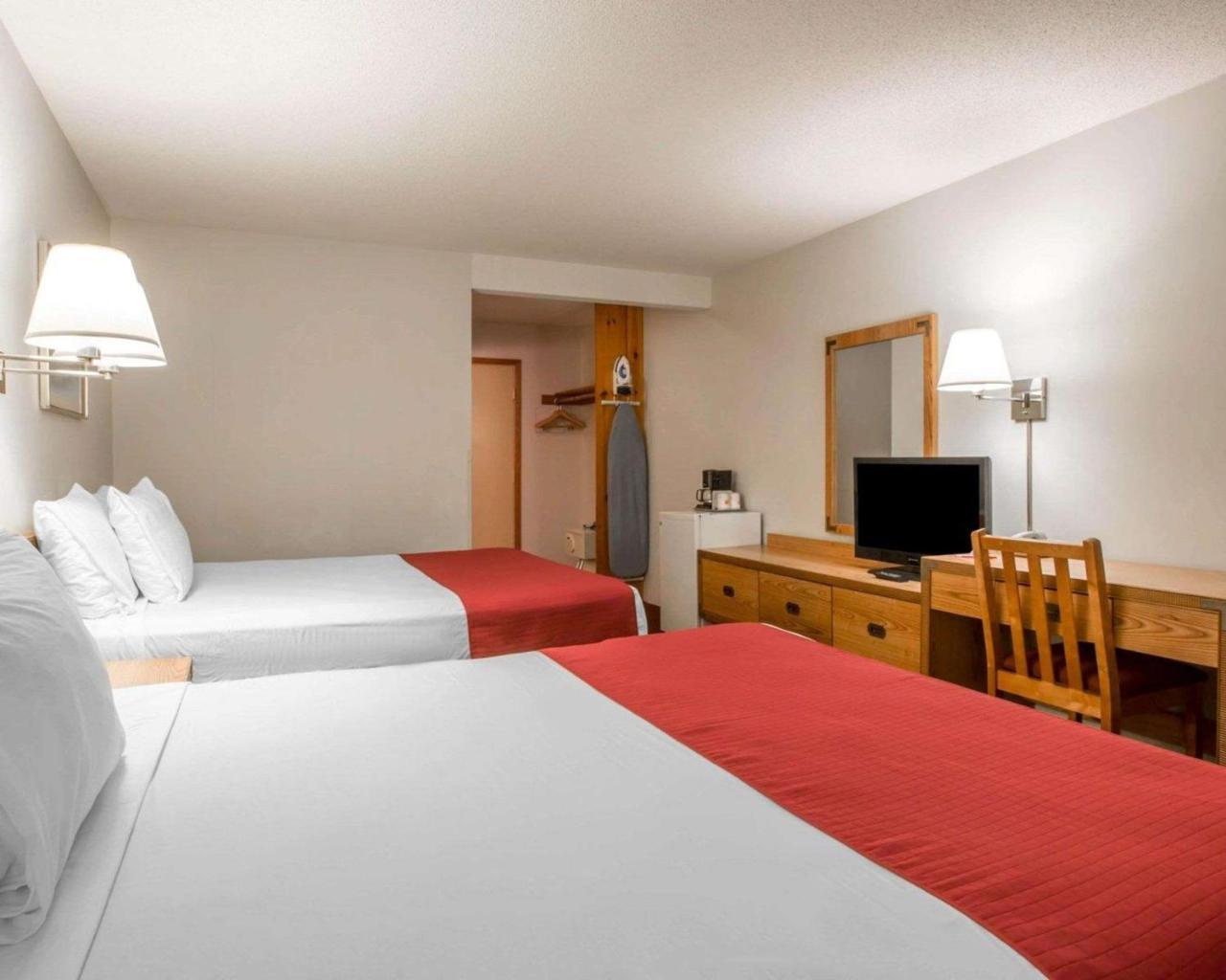 Rodeway Inn Lake Placid Exteriör bild